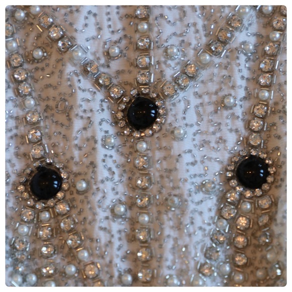 ALICE +OLIVIA Hollie Crystal Pearl Embellished Dress - Picture 11 of 15